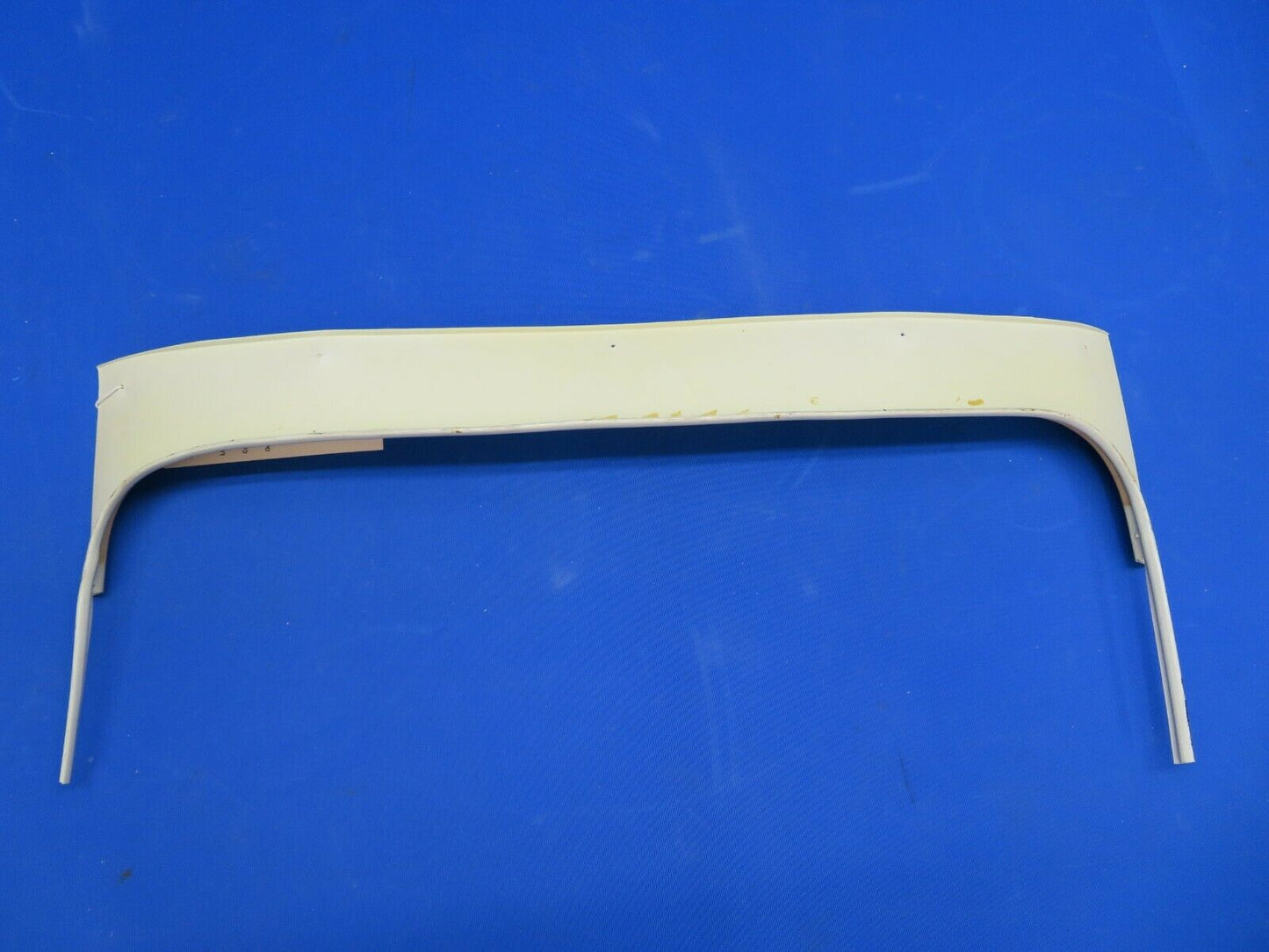 Cessna 210L Upper Rear Window Molding P/N 1215045-16, 1215045-16-532 (0820-515)