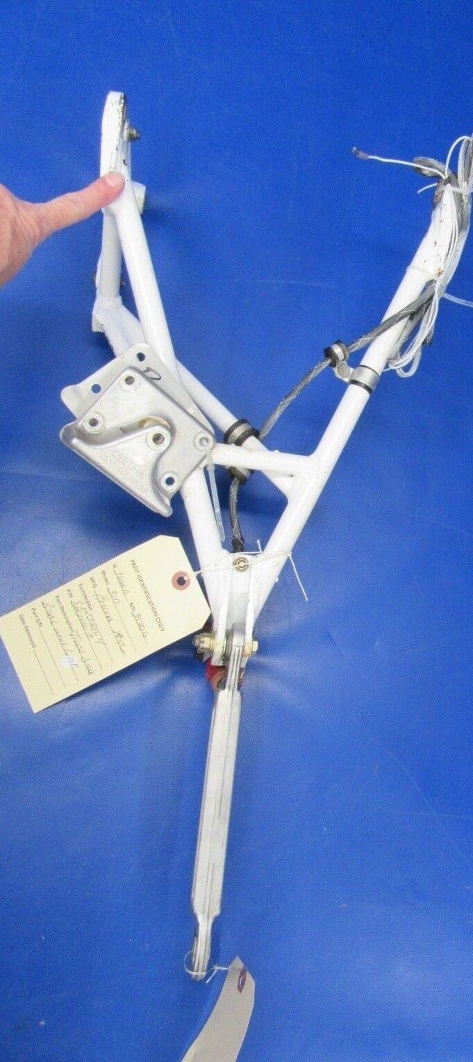 1956 Cessna 310 Nose Gear Truss Drag Brace & Link 0842000-3, 0842000-4 (1118-97)