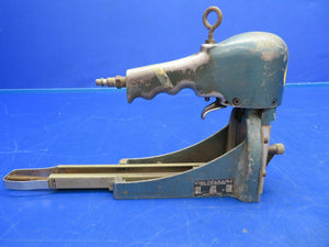 Air Clincher Pneumatic Staple Gun (0720-869)