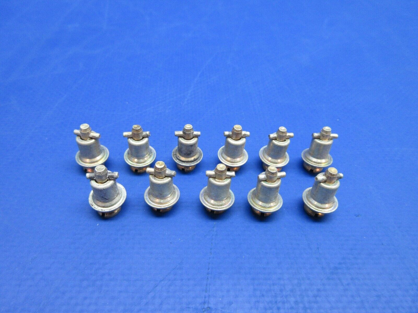 Camloc Turnlock Fastener P/N 2700-2 LOT OF 11 NOS (1123-808)