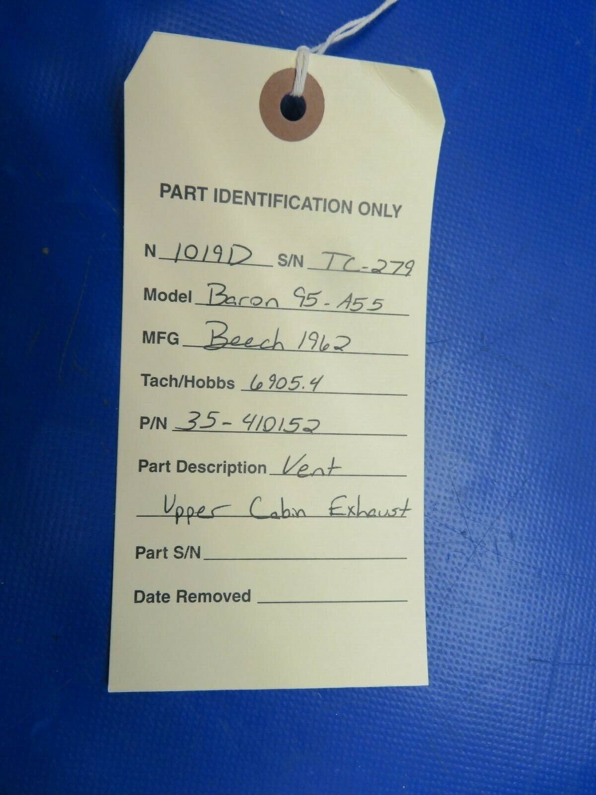 Beech Baron 95-A55 Vent Upper Cabin Exhaust P/N 35-410152 (0420-305)