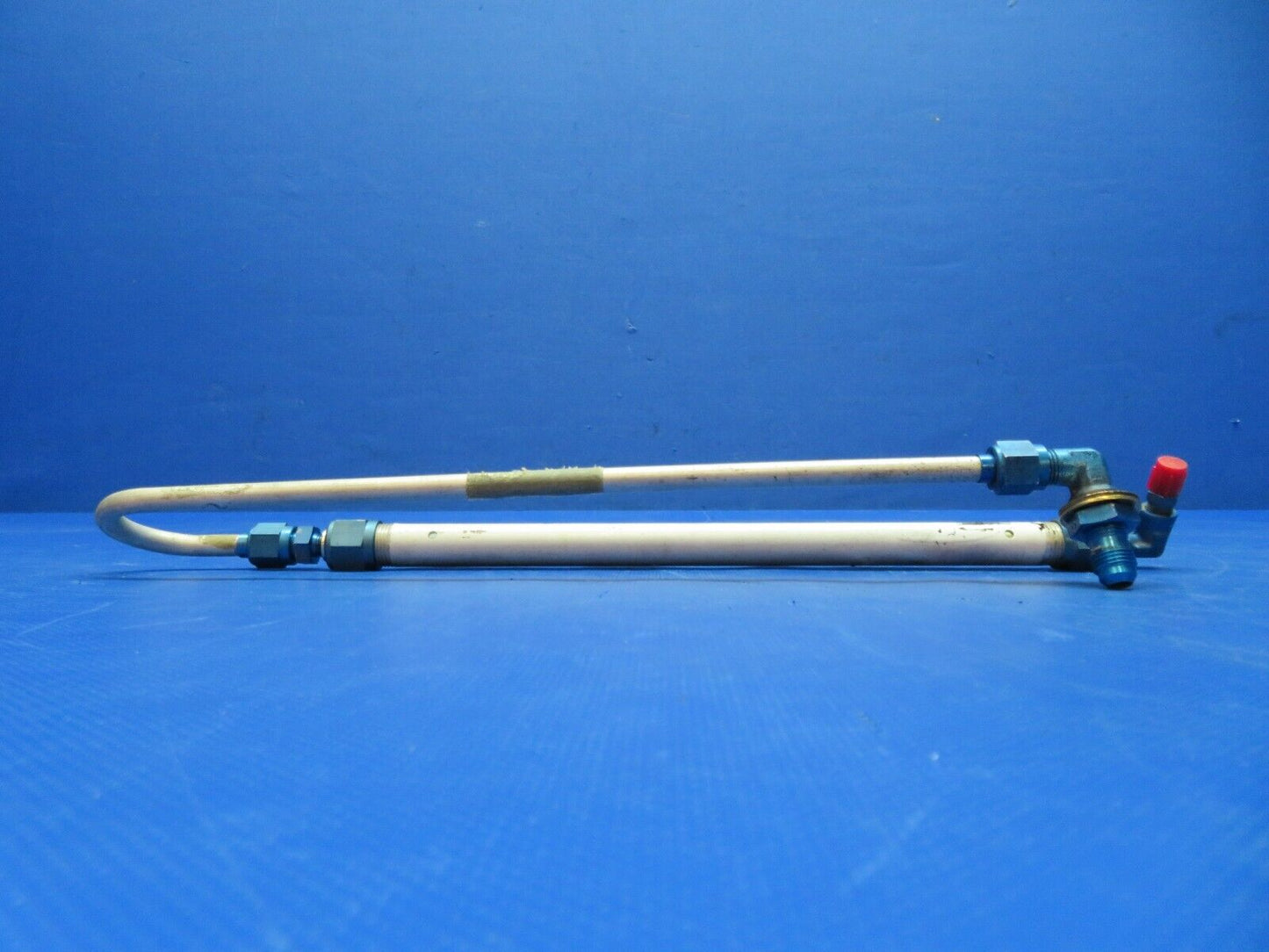 Grumman Yankee Trainer AA-1B Fuel Manometer Assy LH & RH 401129-501 (0224-145)