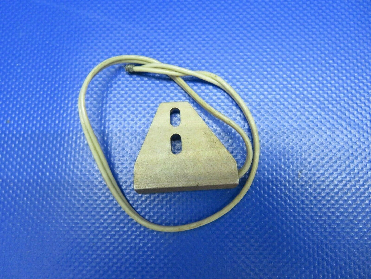 Cessna Nose Gear Switch 2070021-1, 2070021-3 NOS (1120-92)