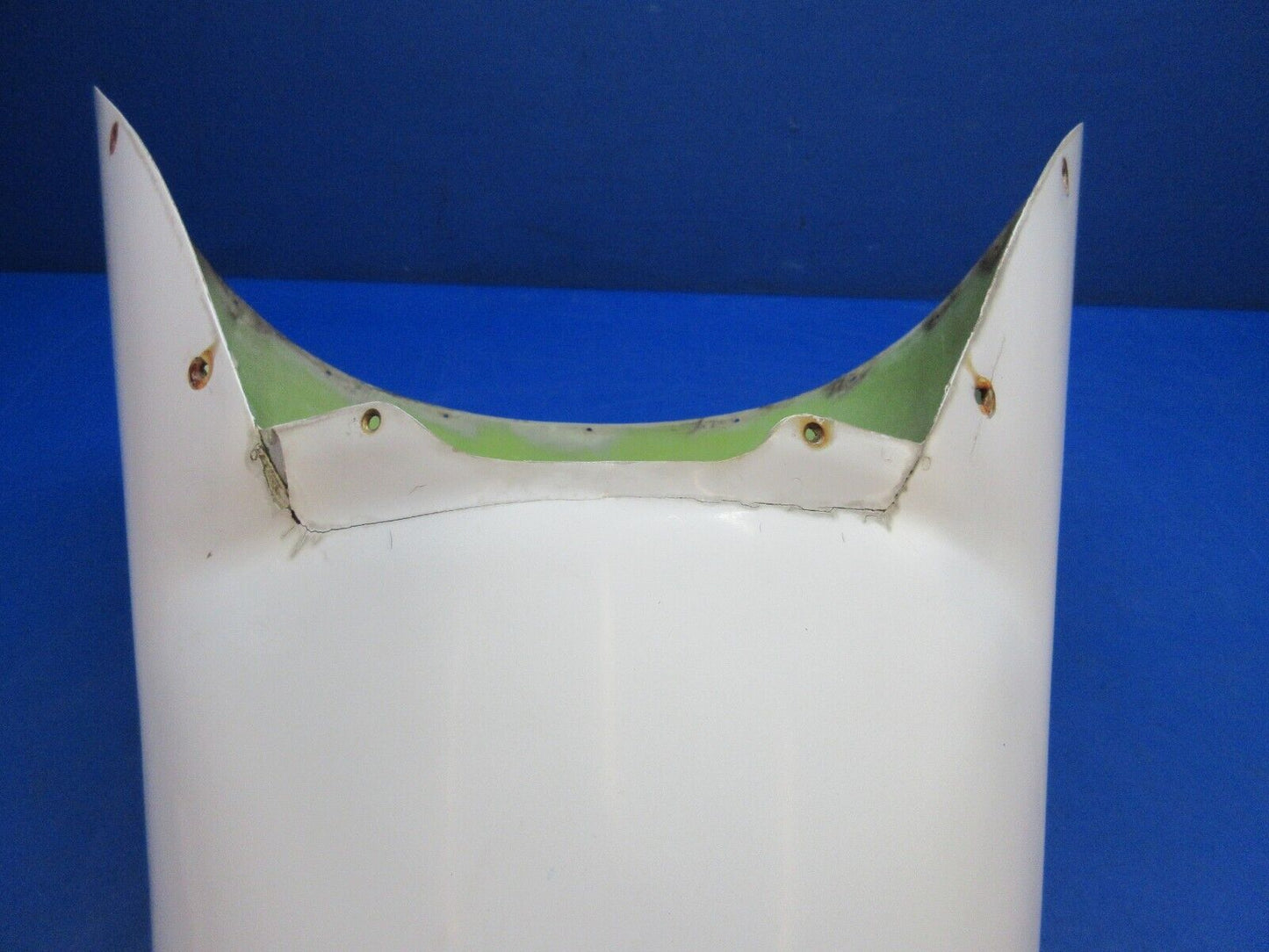 Cessna 310 / 310F Norton Radome Nose Cone Assy w/ Vent (1123-754)