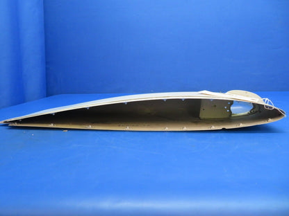 Piper Aerostar 602P Wing Tip Assy Left Hand w/ Lens P/N 200102-901 (0123-669)