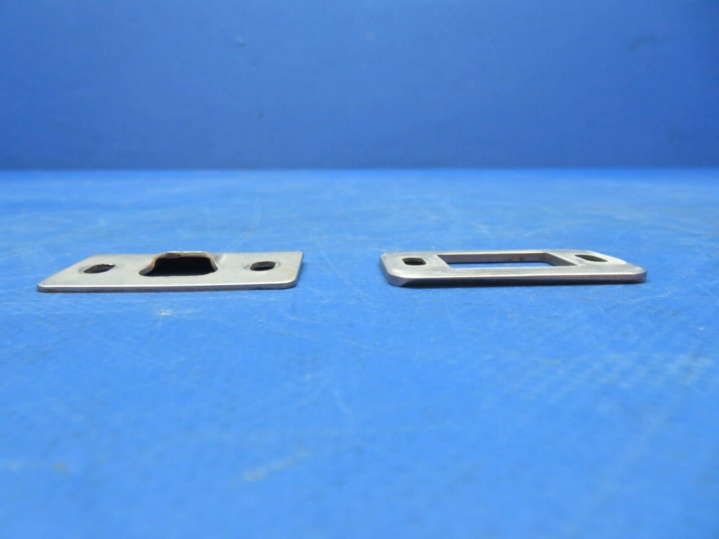 Piper PA-28-180 Door Latch Strike Plate P/N 63040-00 LOT OF 2 (0923-498)
