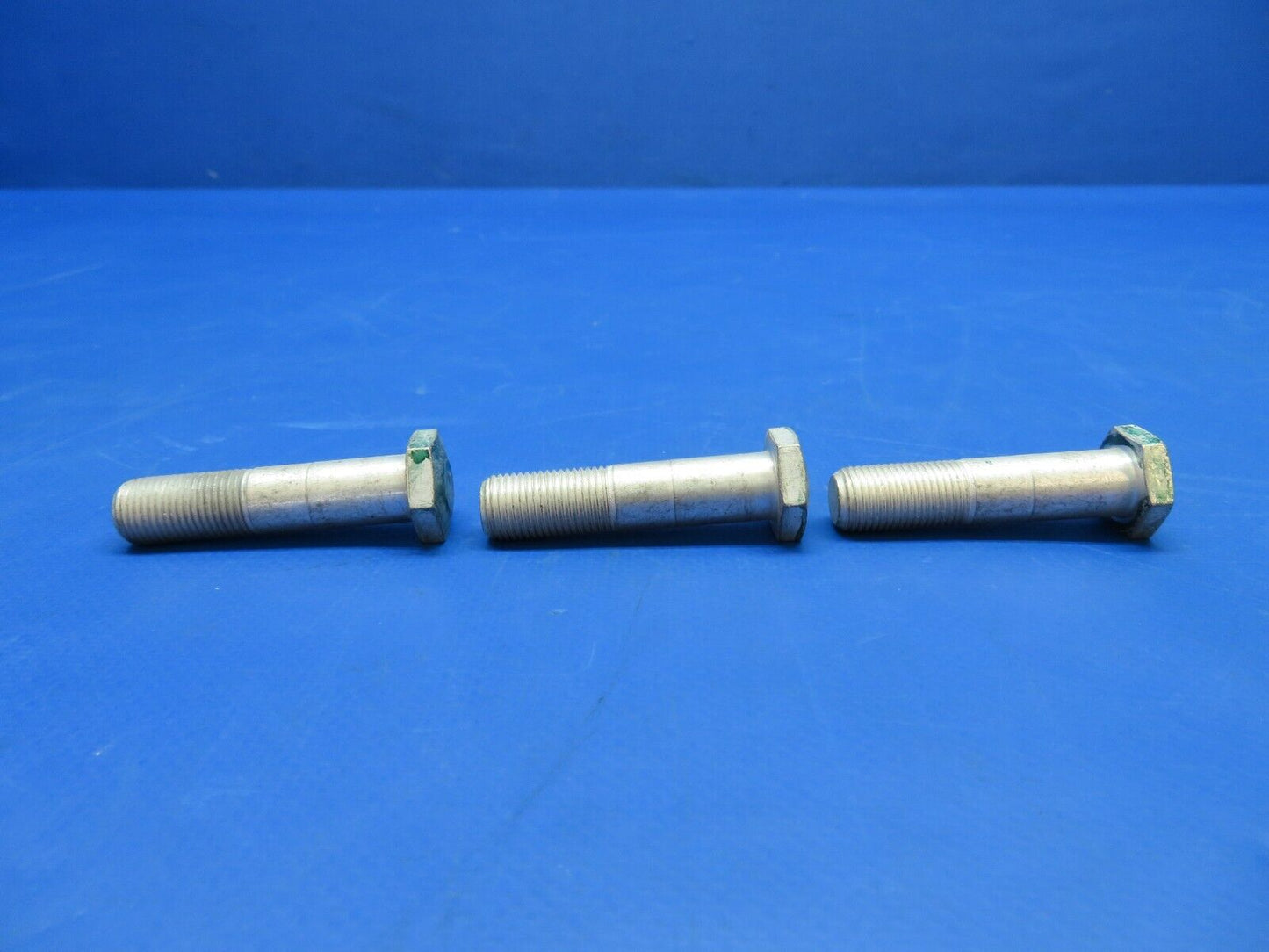 McCauley Threaded Propeller Bolt LOT OF 3 P/N A1561-4 NOS (0523-601)