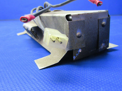 Cessna 210 / T210N Overhead Light Housing Assembly P/N 0711777-7 (0321-477)