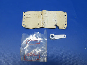 Cessna Arm Assy Control P/N 0750111-19 NOS (0224-1278)