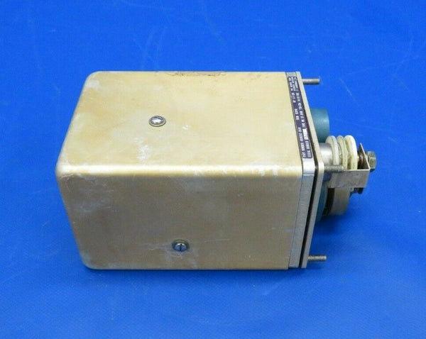 Beech Baron E-55 Bendix Trim Servo 12 / 28 V P/N 4000292-8510 (0120-173)