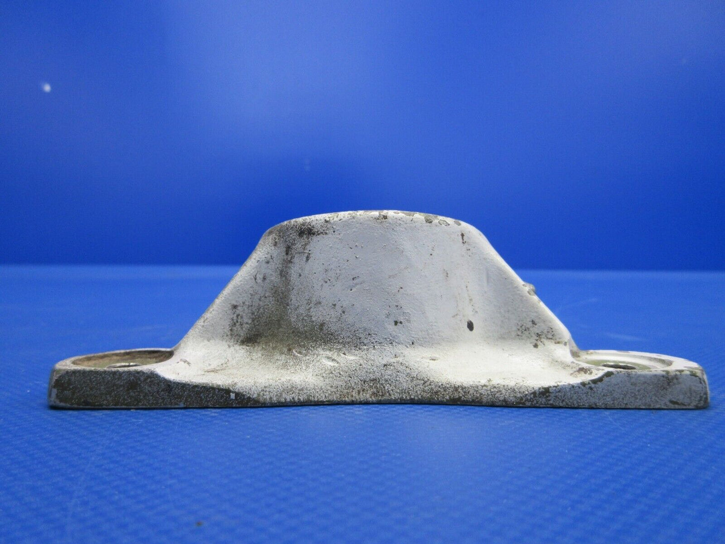 Piper Main Gear Trunnion RH Casting 87043 (0324-1063)