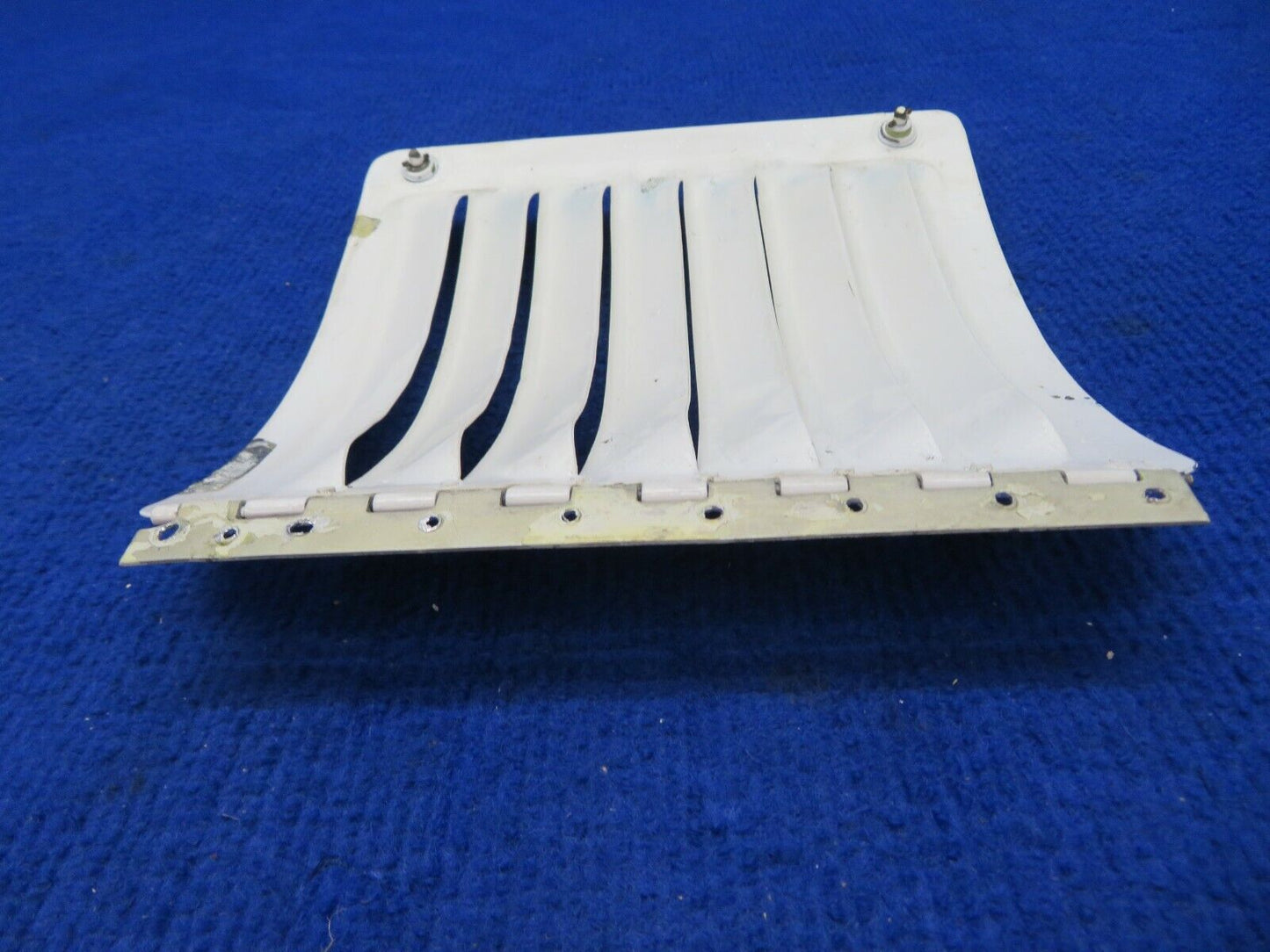 Piper PA-31 Navajo Louver Assy Top Cowl RH P/N 41800-001 (0522-352)