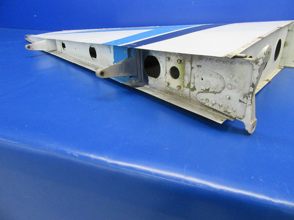 Piper PA-23-150 / 160 Vertical Stabilizer / Fin Assy P/N 17067-00 (0623-40)