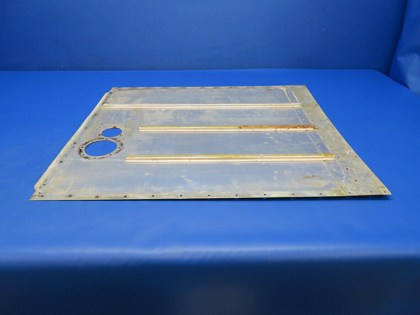 Cessna 172 RH Fuel Tank Top Cover P/N 0523521-2 (0922-378)