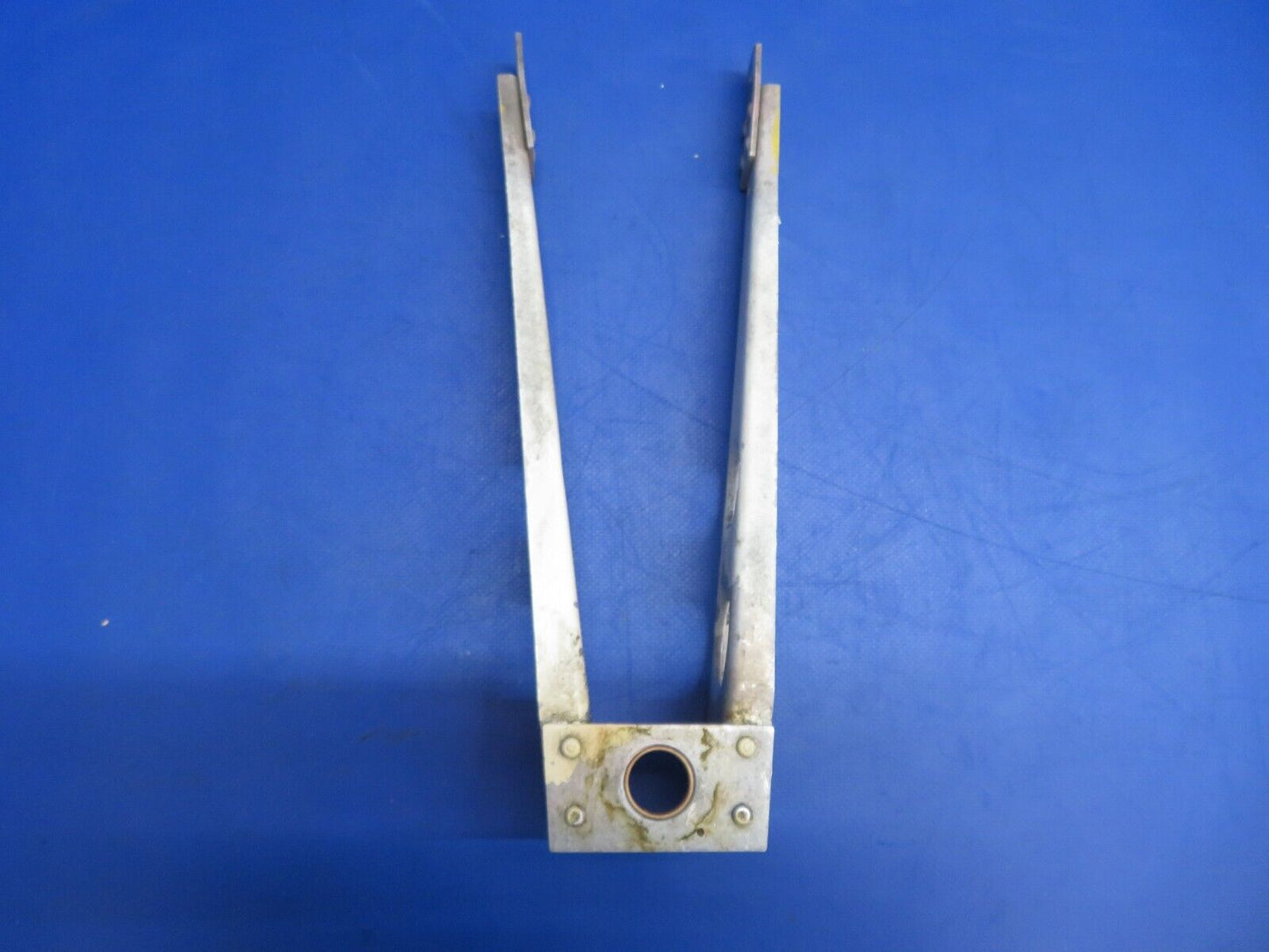 Piper PA-28-180 Cherokee Stabilator Trim Rib w/ Barrel P/N 63530-00 (0323-702)