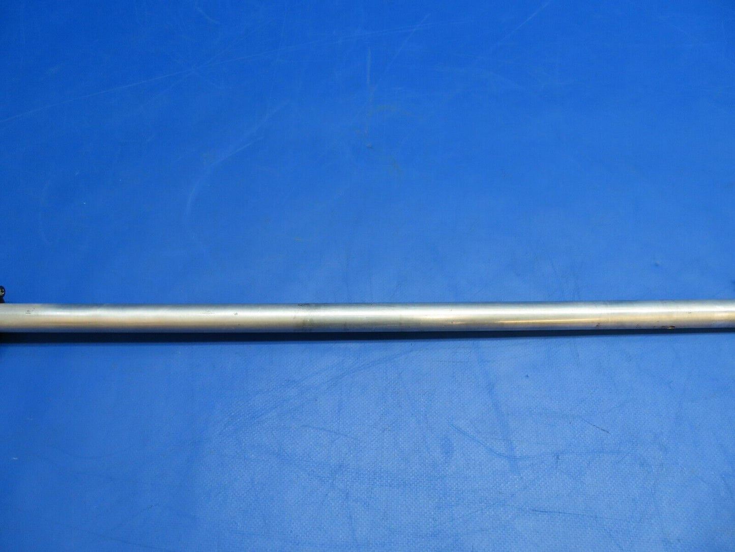 Lake LA-4-200 Control Wheel / Yoke Shaft P/N 2-7114-1 (1222-782)