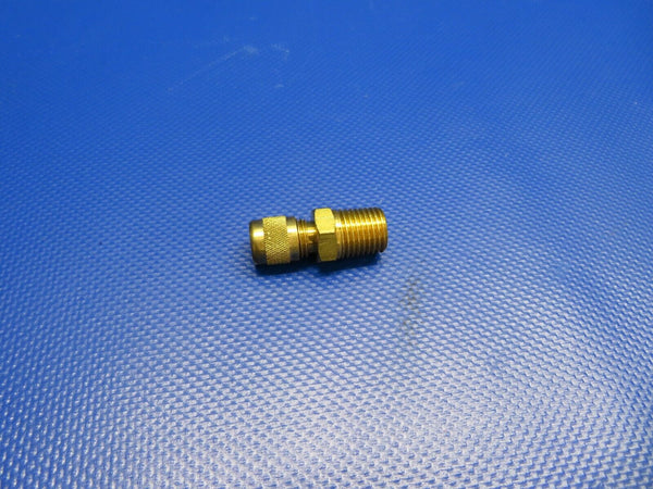 Beech Valve & Cap P/N AVU45 NOS (1120-327)