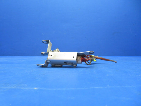 Cessna 310 / 310I Micro Switch LH Main Gear Bracket P/N 0841000-14 (1023-122)