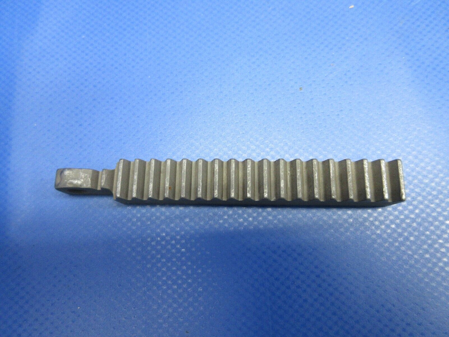 Beech 18 Seat Adjust Rack P/N 18-534024-1 (0224-1190)