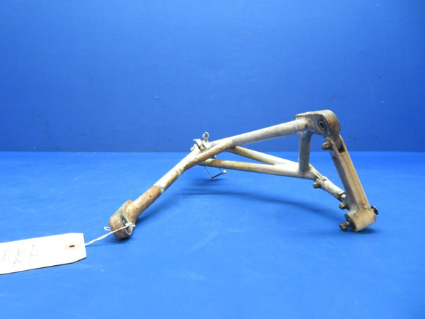 Cessna 310 / 310Q Nose Gear Drag Brace Truss Assy P/N 5042002-1 (0823-695)