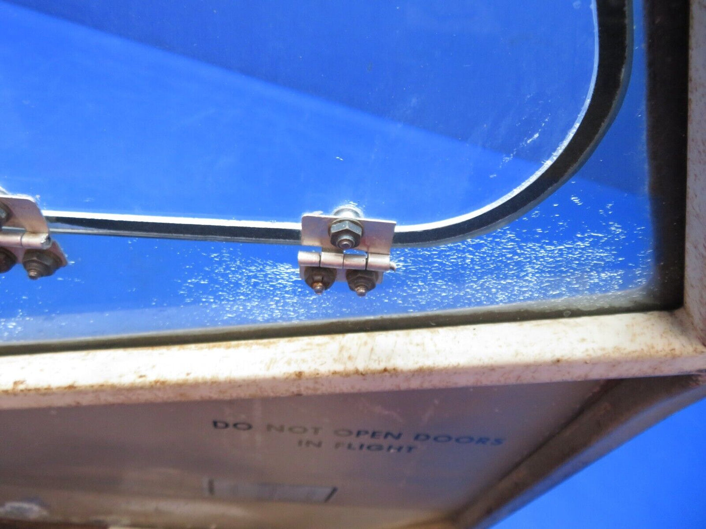 Cessna 188B AGpickup LH Cabin Door w/ Vent Window P/N 1610004-31 (0723-549)