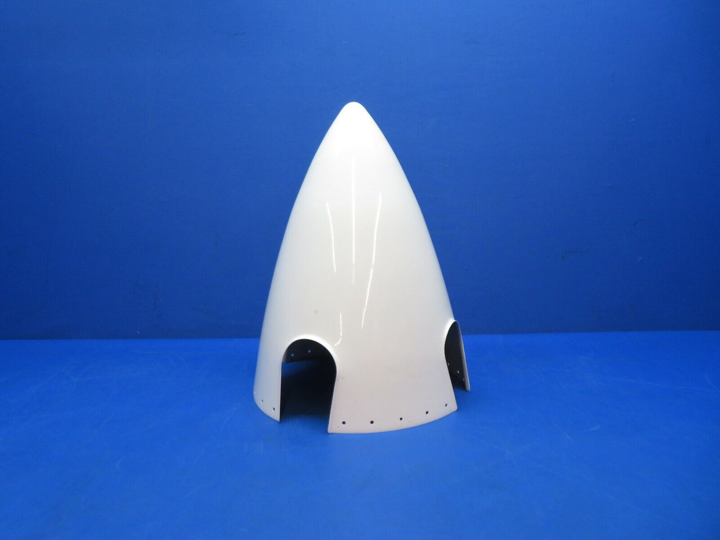 Hartzell 4 - Blade Propeller Spinner Dome P/N D-5210-1P (0823-400)