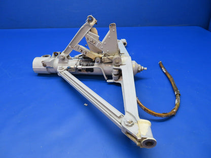 Beech B58P Main Landing Gear Brace & Strut RH P/N 60-810014-3 (0620-440)