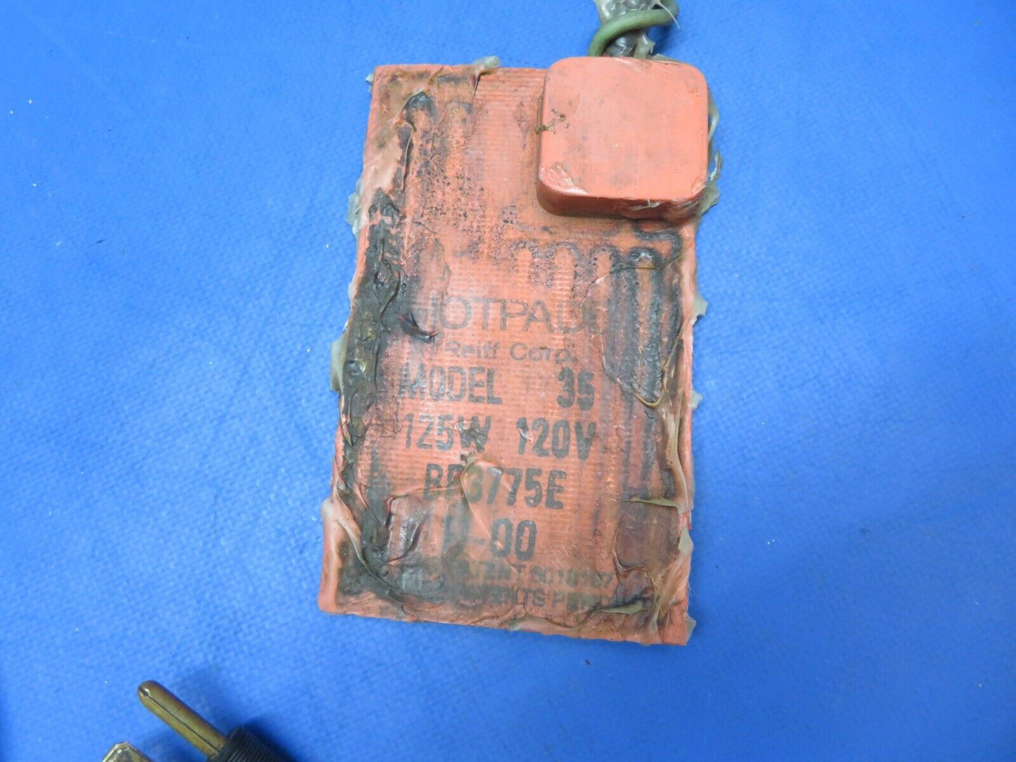 Cessna 172E Reiff Oil Sump Heater Hot Pad 125w, 120v P/N BE3775E (0823-508)