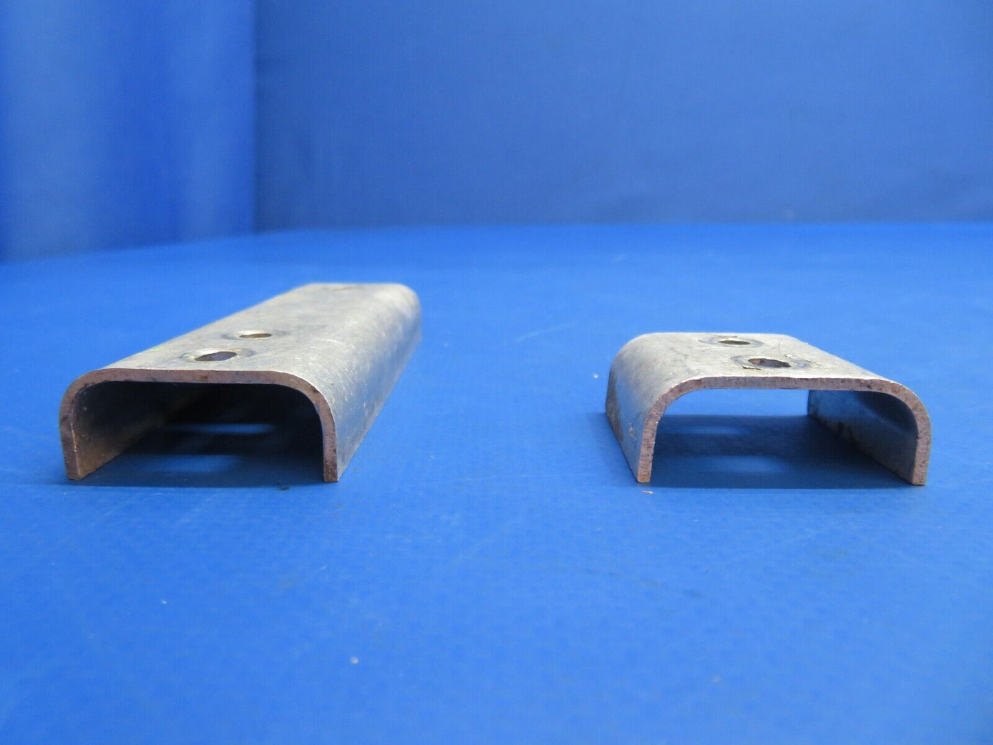 Piper PA-34-200T Seneca II Seat Track Stop P/N 62654-00 LOT OF 8 (0323-523)