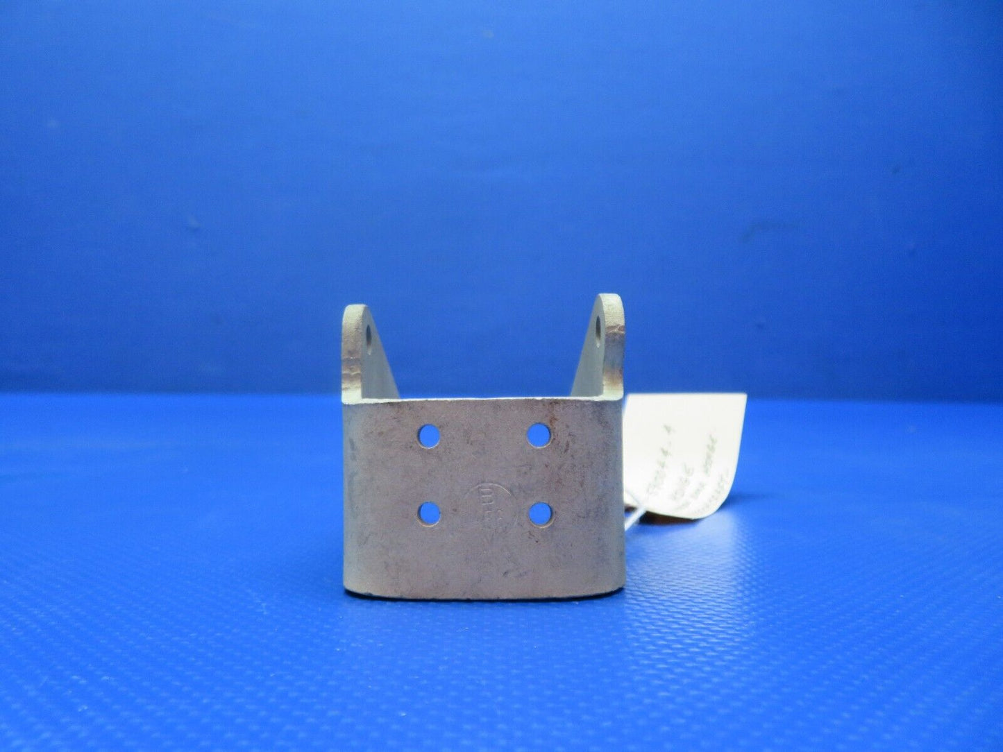 Beech 33 / 35 180 Degree Cabin Door Hinge P/N 35-590044-4 NOS (1223-193)