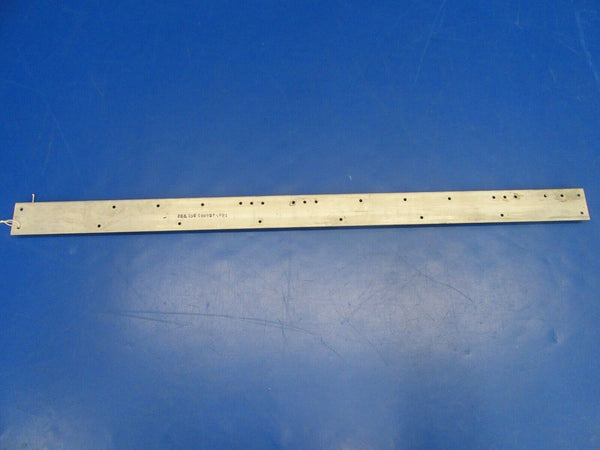 Beech Sierra B-24R Seat Rail /Track Co-Pilot OUTBD P/N 169-400005-920 (0719-283)