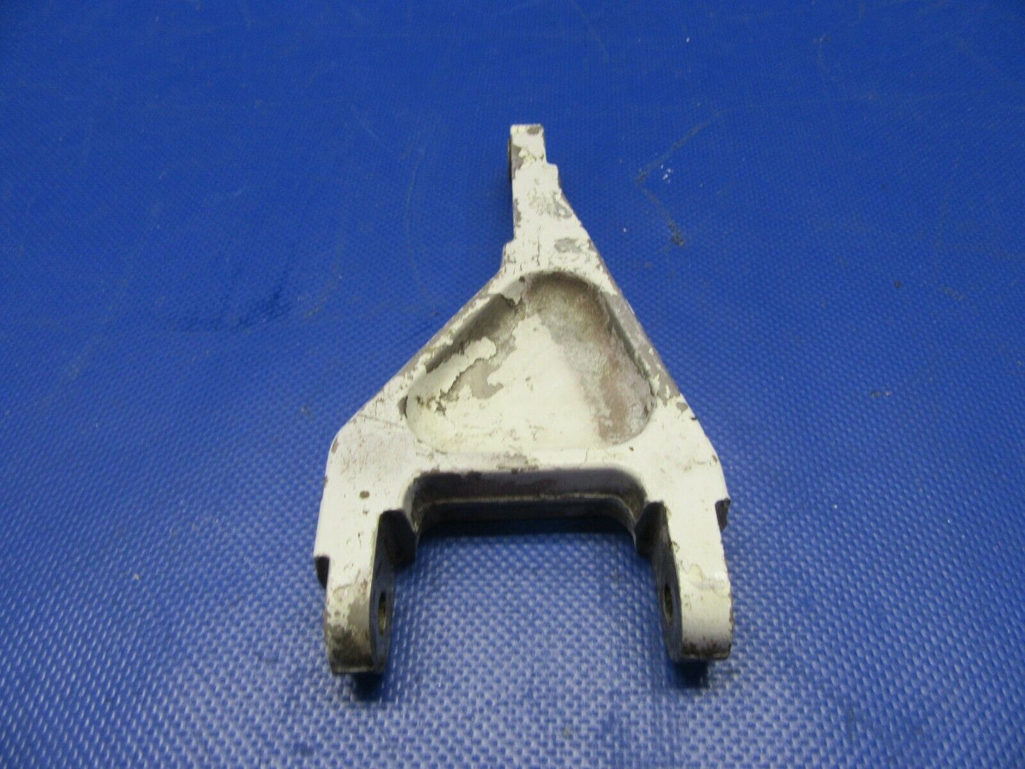 Piper PA-30 / PA-39 Torque Link P/N 20735-00, 20735-000 (1121-360)