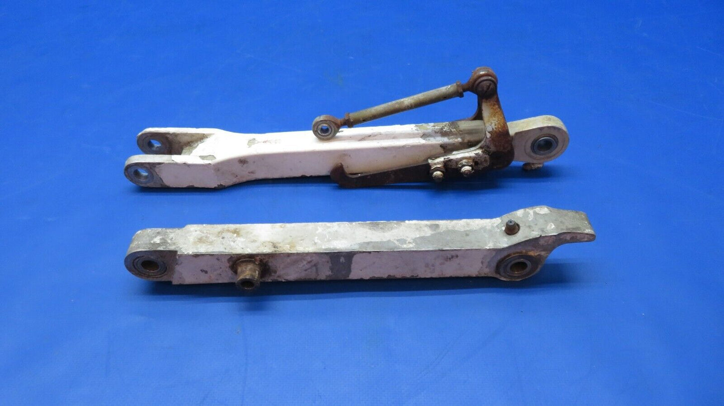 Cessna 401 Brace Assy RH Main Gear Retract Hooks & Rod P/N 5041000-46 (0523-211)