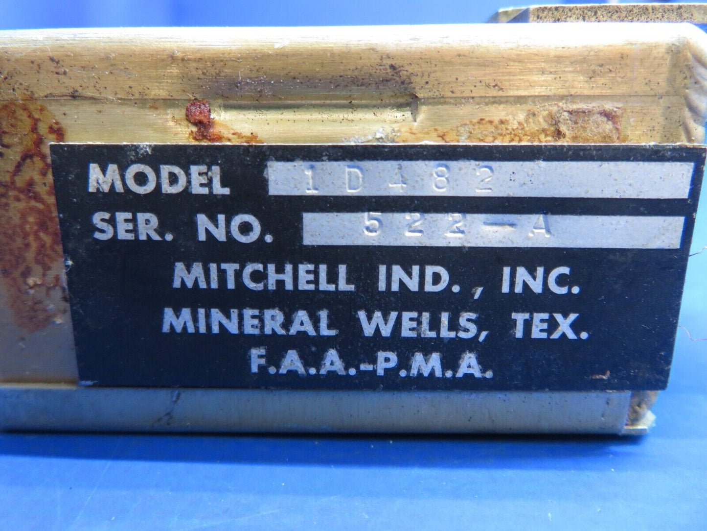 Piper PA-28-180 Cherokee Mitchell Tracker Unit P/N 1D482 (0323-693)