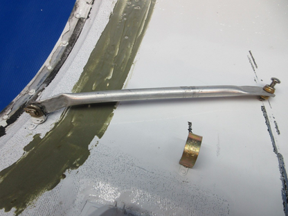 Cessna 401 / 401A RH Nose Baggage Door Assy P/N 5013107-60 (1223-1483)