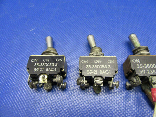 Beech Baron 95-B55 Toggle Switch P/N 380053-1, 380053-3 LOT OF 4 (1121-354)