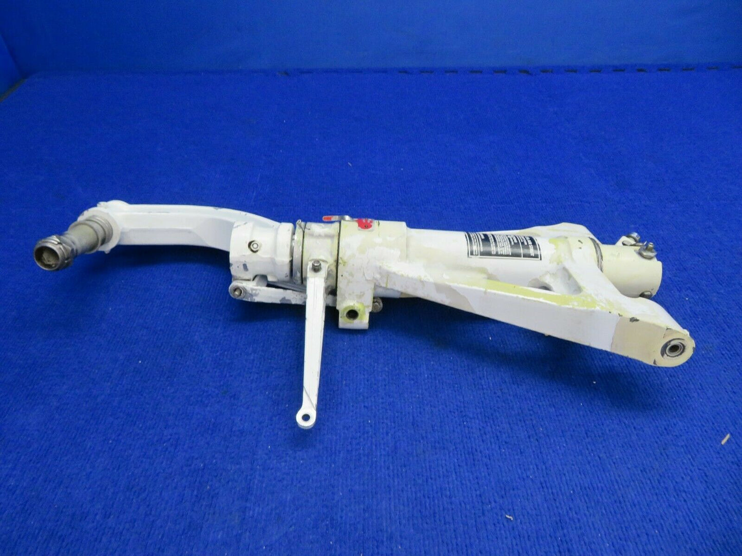 Beech 58 Baron Nose Gear P/N 96-820000-5 (0422-355)