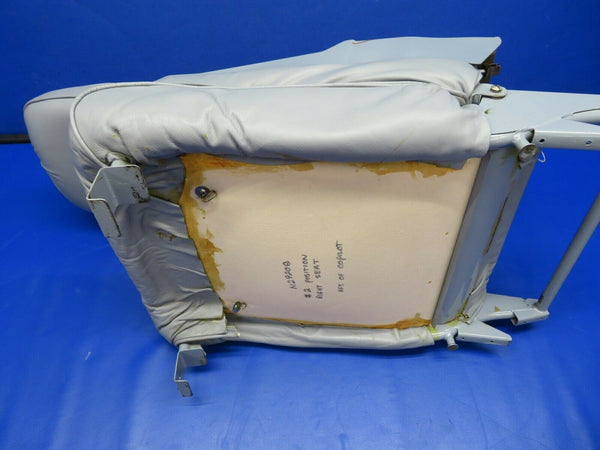 Piper PA-32R-300 Lance Seat Center Rear Facing Passenger P/N 37799-10 (0121-117)