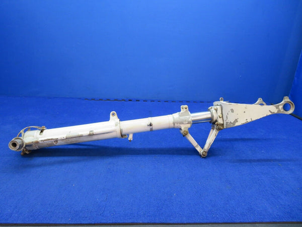 Cessna 310 Nose Gear P/N 0842000 (0622-666)