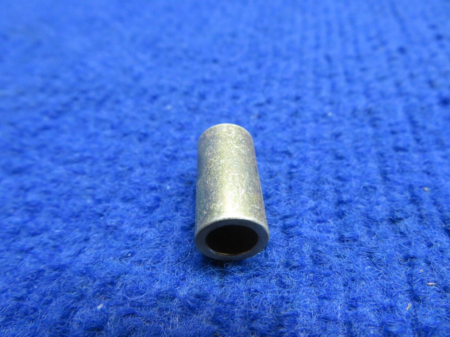 Piper Bushing P/N 42129-004 LOT OF 7 NOS (0922-573)