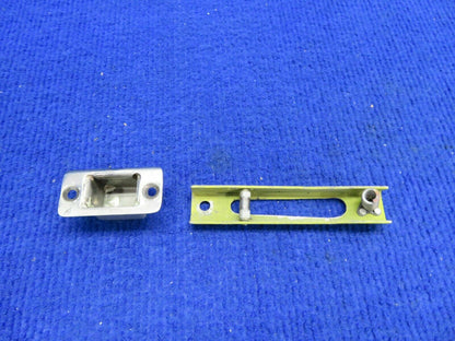 Beech 58 Baron Support Cabin Door Latch Upper P/N 35-410456-33 (0322-539)