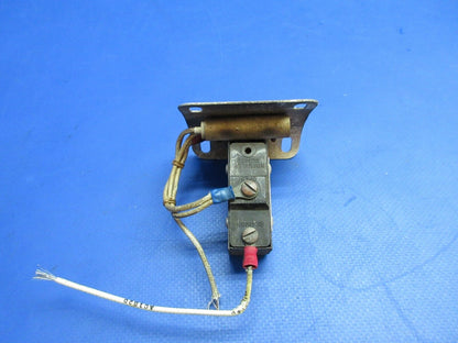 Cessna 401 Safe Flight Lift Detector Heated 28V P/N 146 (0523-482)