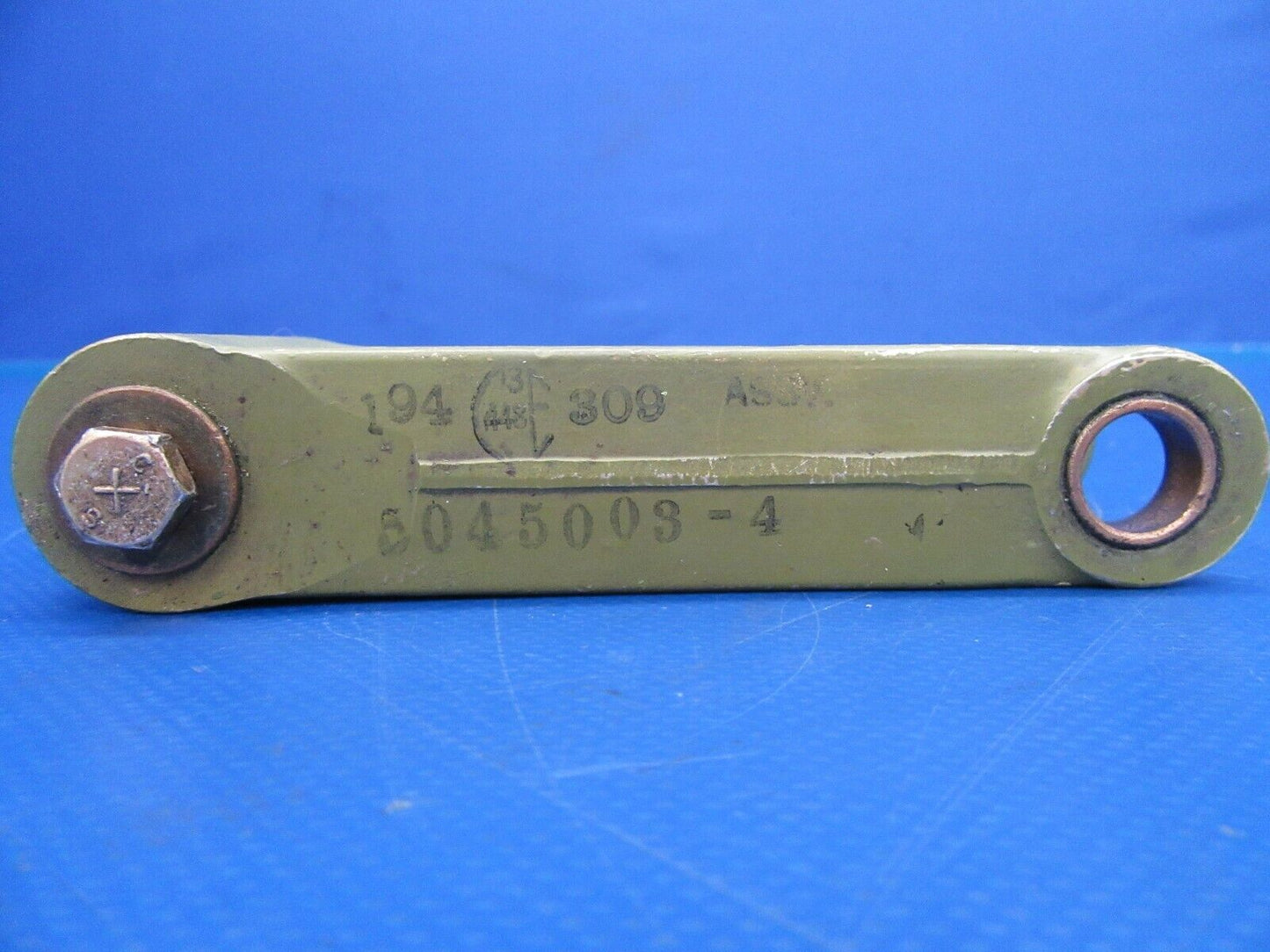 Cessna 310 / T310Q Bellcrank Assembly Idler P/N 5045003-4 (0519-510)
