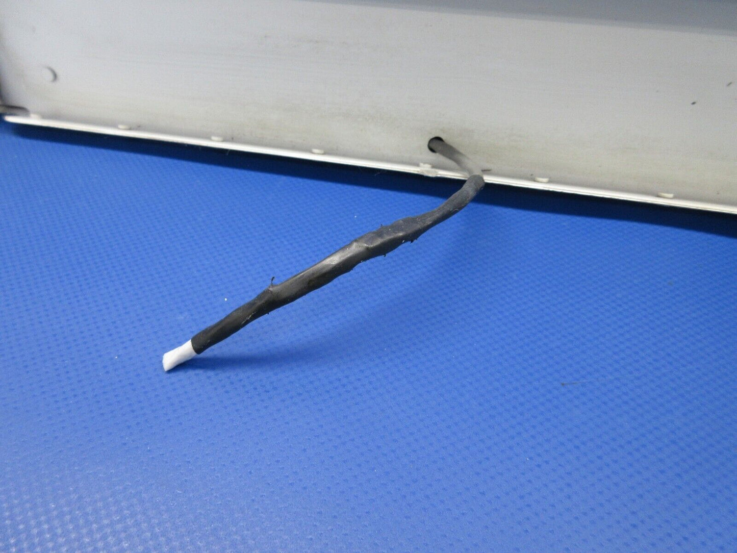 Mooney M20 / M20E LH Aileron P/N 2200-1 / 230000-1 (0124-02)