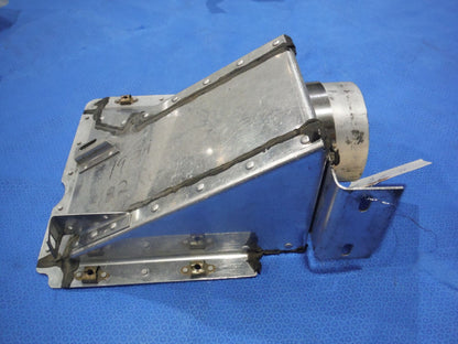 1979 Cessna 182RG Carburetor Induction Air Box Assy P/N 2250035-1 (0214-55)