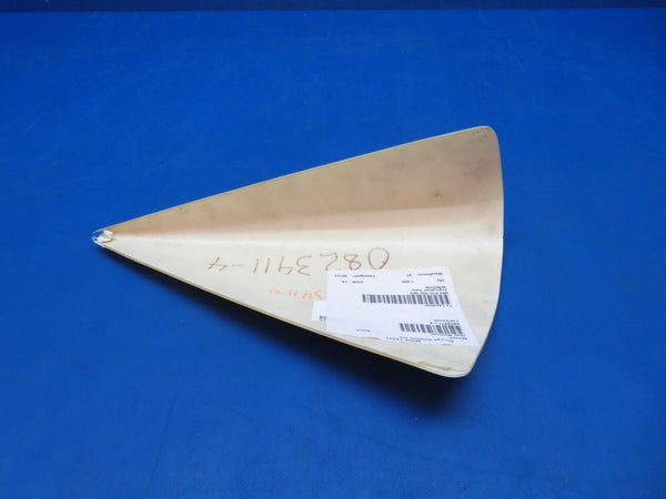 Cessna 310P thru 421B RH Tip Tank Lens P/N 0823411-14 (0923-636)