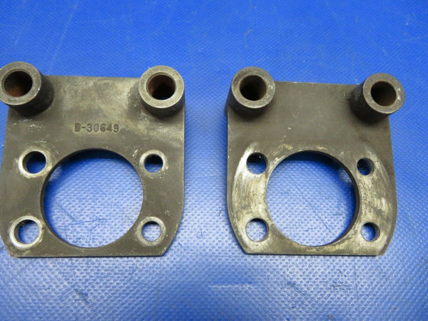 Cessna 172RG Gear Hardware / Brake Torque Plates B30649 / Axle Nuts (0520-314)