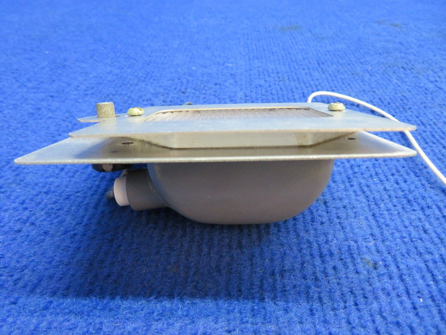 Mooney M20G Grimes Dome Light Assy P/N B-3555A-8 (0822-598)