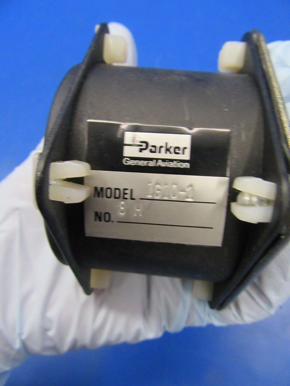 Parker Gyro Pressure Gauge P/N 1G10-1 (0518-359)