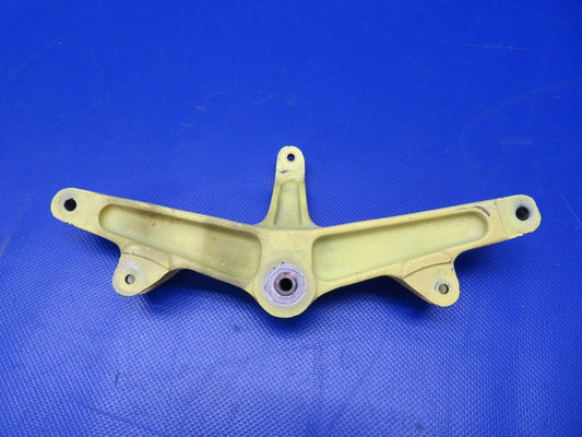 Beech 58 Baron Bellcrank Rudder Pedal Assy LH P/N 96-524010-1 (0521-63)